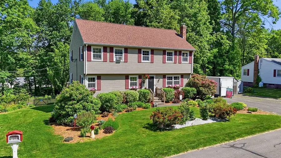 227 Acrebrook Dr, Northampton, MA 01062 - #2