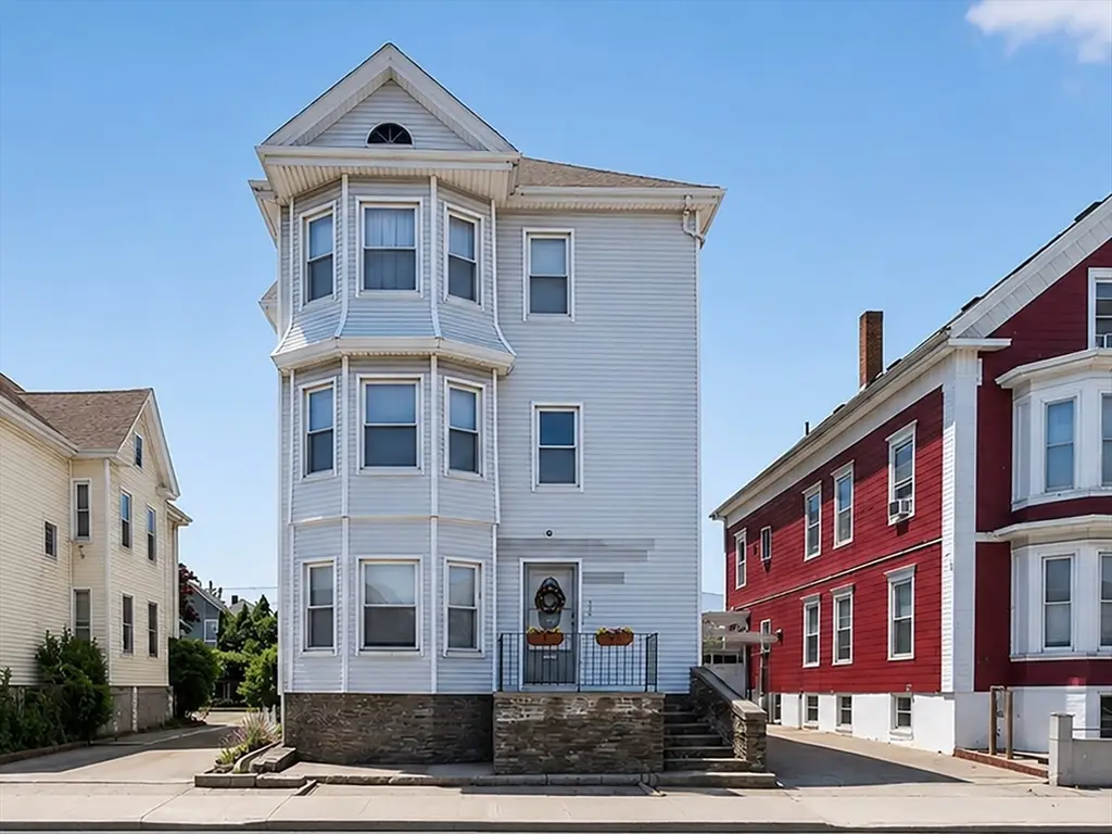 203 County St, New Bedford, MA 02740 - #1
