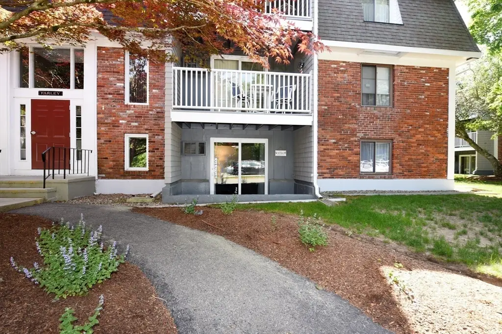 220 Bedford St #F4, Bridgewater, MA 02324 - #1