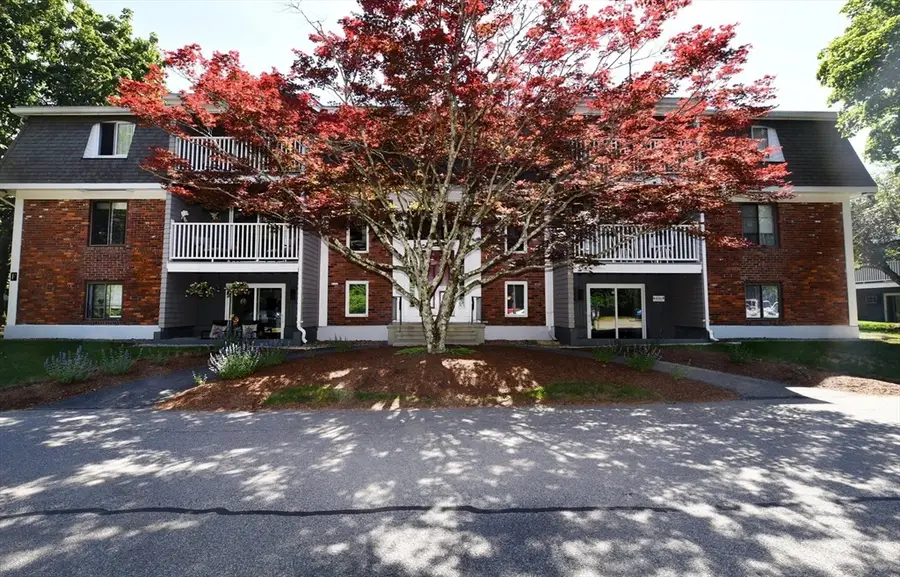 220 Bedford St #F4, Bridgewater, MA 02324 - #2