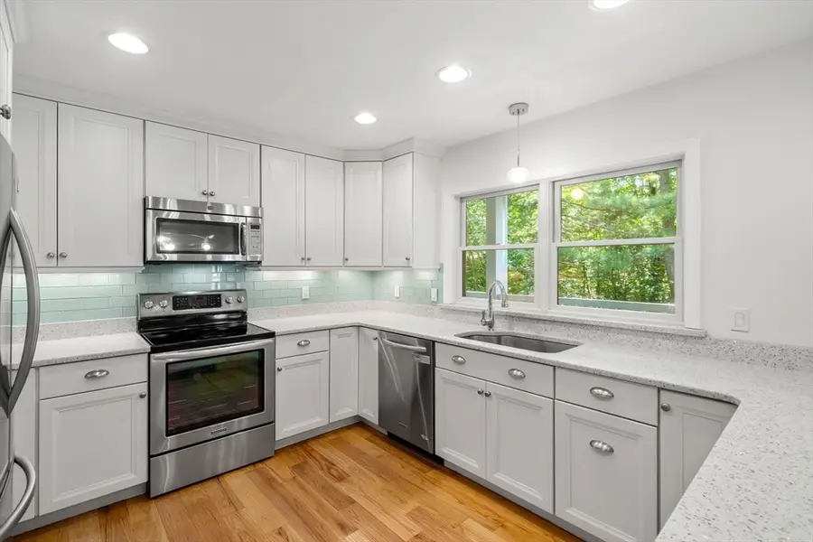 4 Deer Haven Rd, Beverly, MA 01915 - #2