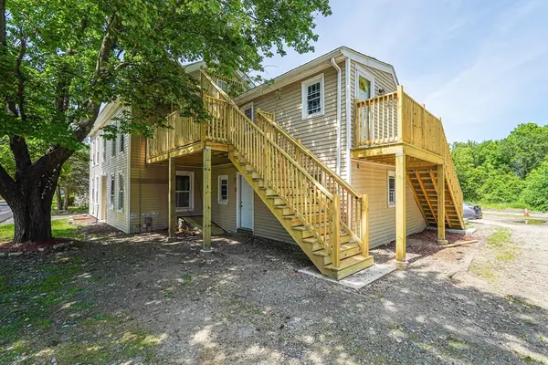 62-64 Willow Rd, Ayer, MA 01432