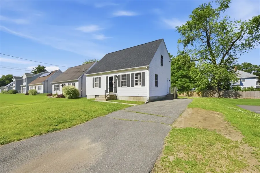 164 Arnold Ave, Springfield, MA 01119 - #2