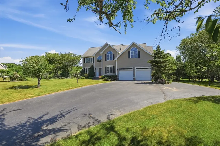 4 Wagon Trail, Lakeville, MA 02347 - #2