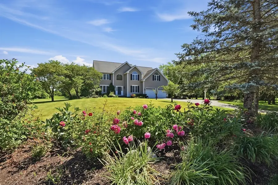 4 Wagon Trail, Lakeville, MA 02347 - #3