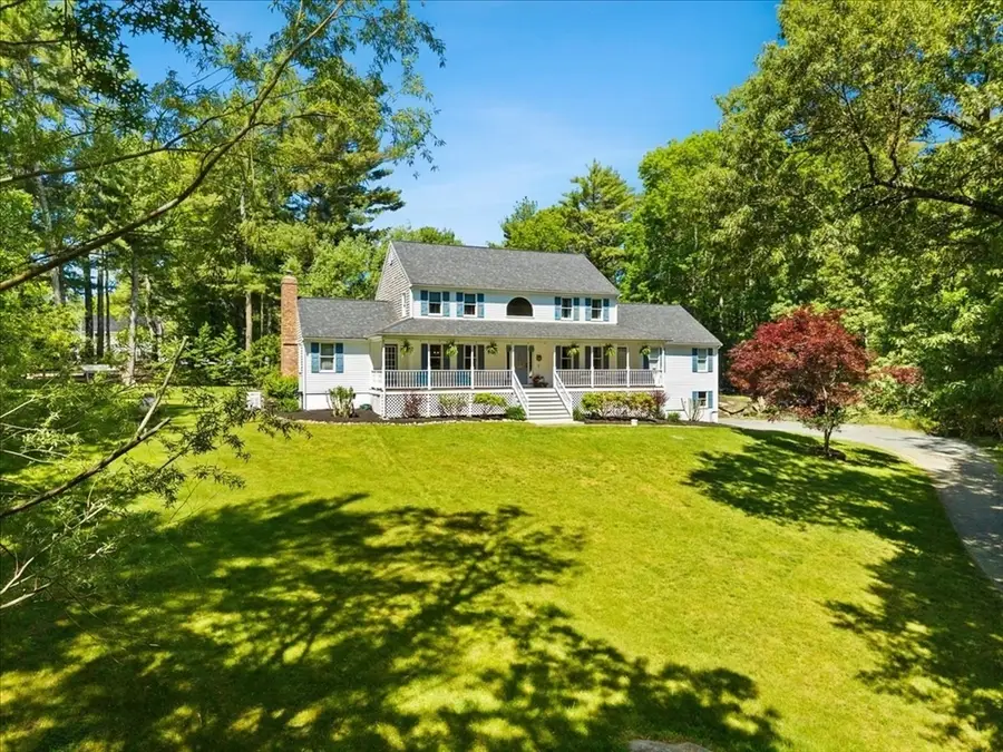 136 Paradise Ln, Rochester, MA 02770 - #2