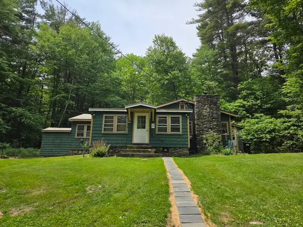 276 Pine St, Leicester, MA 01524