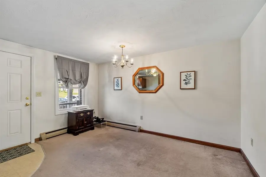 11 Sycamore Dr #11, Leominster, MA 01453 - #3