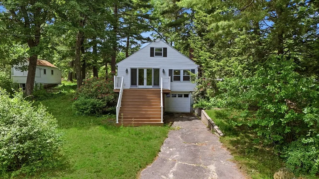 28 Lake Dr, Wilbraham, MA 01095 - #1