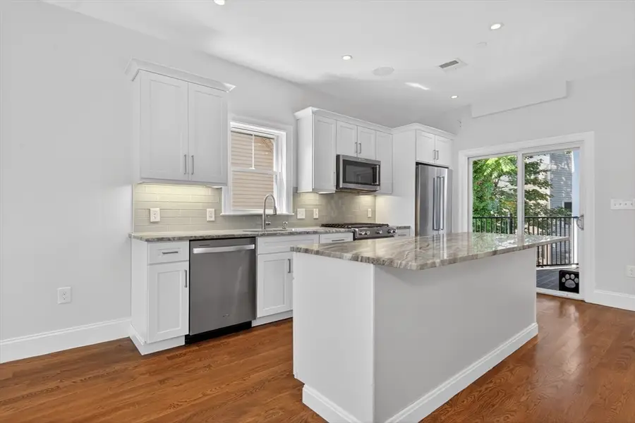36 Rossmore St #2, Somerville, MA 02143 - #3