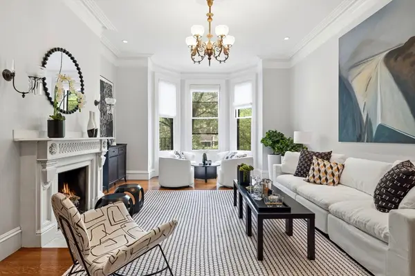 321 Beacon Street, Boston, MA 02116