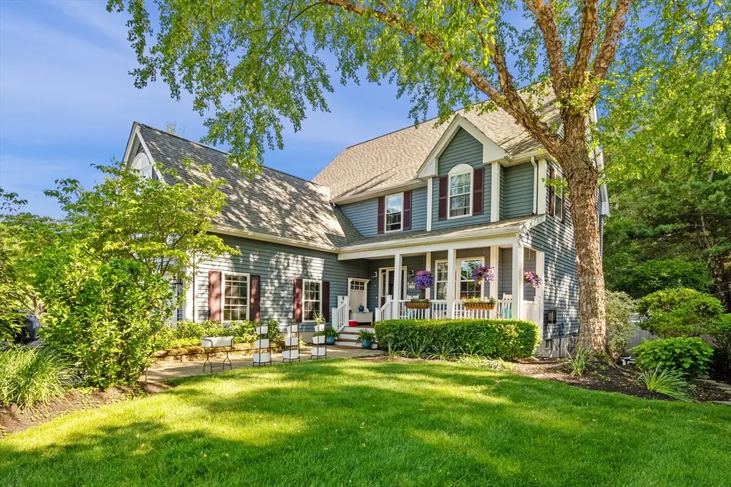 11 Arthur Gordon Dr, Rowley, MA 01969 - #1