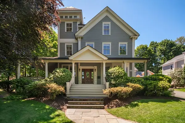 14 Winthrop St, Newton, MA 02465