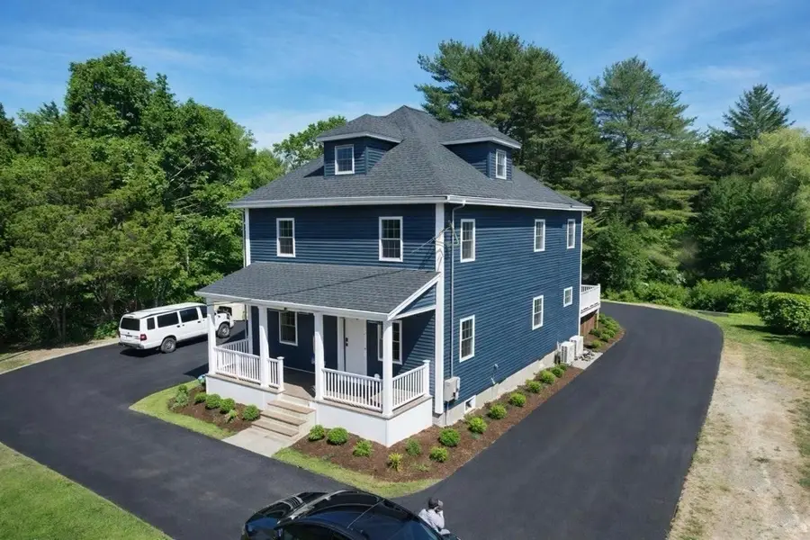 526 Berkley St, Berkley, MA 02779 - #3