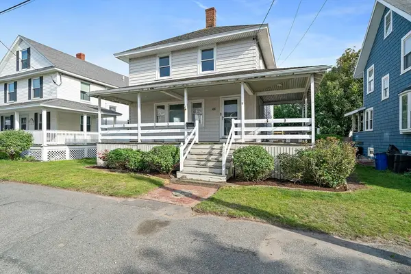 44 P St, Hull, MA 02045