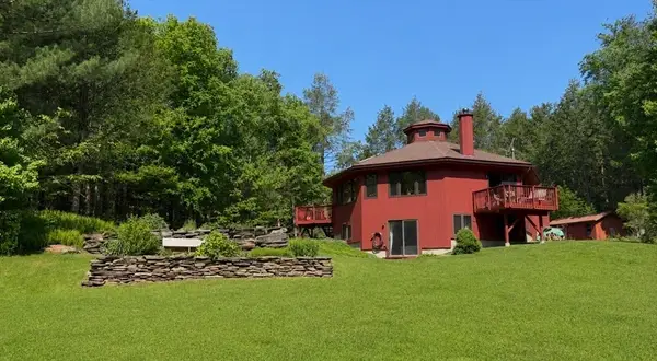 90 Patterson Rd, Worthington, MA 01098