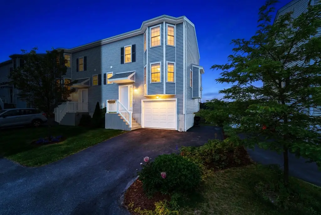 34 Bittersweet Blvd, Worcester, MA 01607 - #1