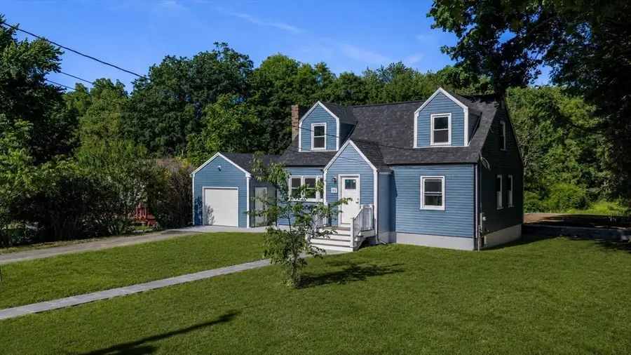 98 Hobart St, East Bridgewater, MA 02333 - #2
