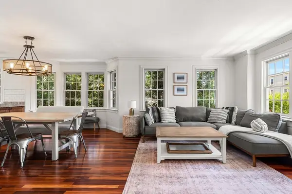 12 Waters St #12, Salem, MA 01970