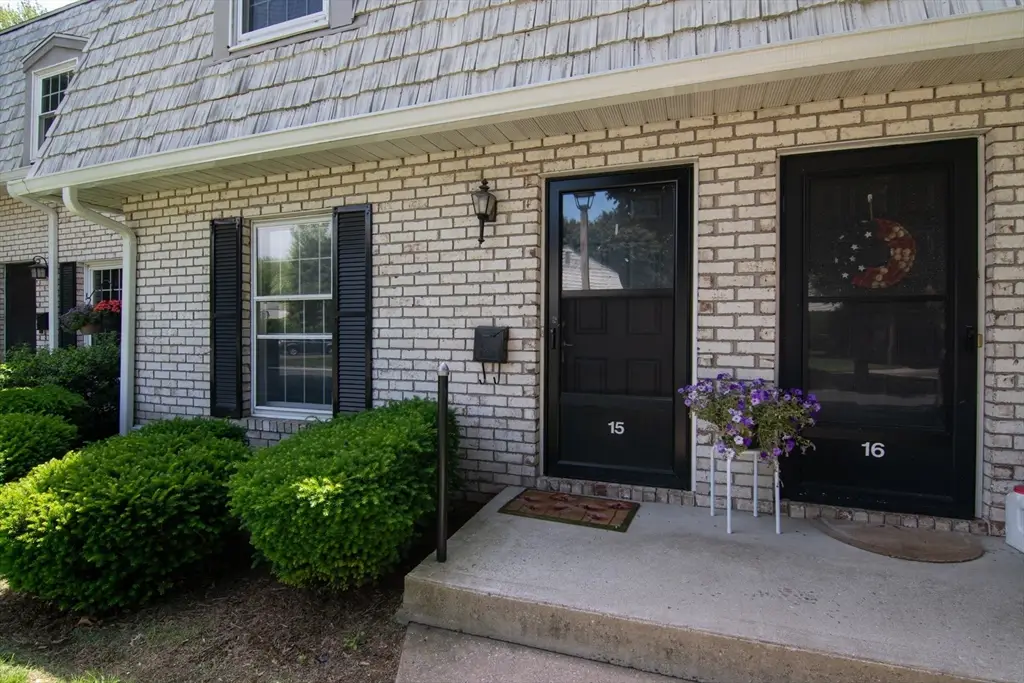 15 Plantation Dr #15, Agawam, MA 01001 - #1