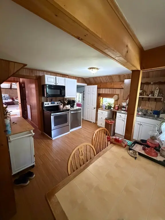 830 Main St, Hanson, MA 02341 - #3