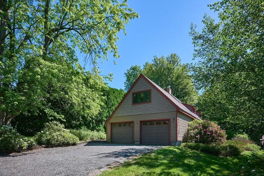 10 Hunters Hill Cir, Amherst, MA 01002 - #3