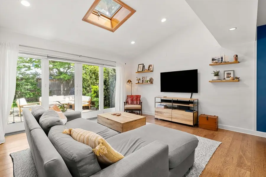 67B Hampshire Street, Cambridge, MA 02139 - #2
