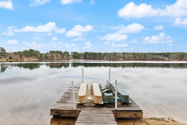 104 W Pond Rd, Plymouth, MA 02360