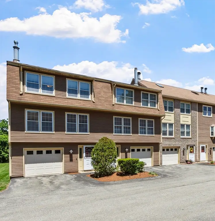 52 Heritage Dr #52, Tewksbury, MA 01876 - #1