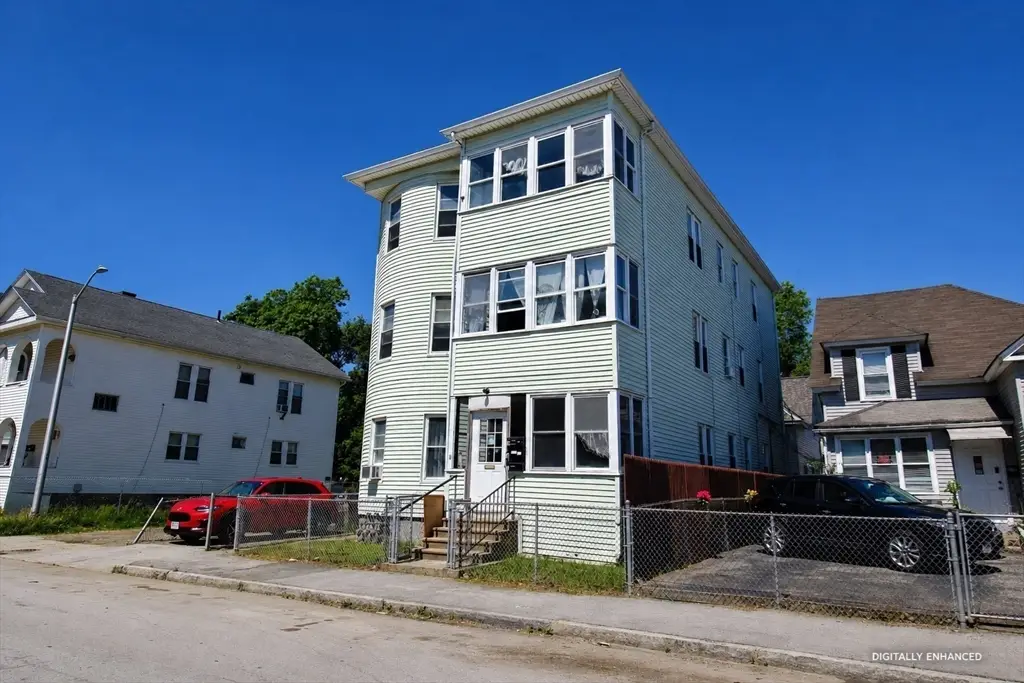 8 Douglas Street, Worcester, MA 01603 - #1