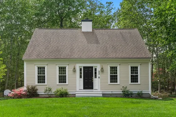 52 Highland Crossing Rd, Scituate, MA 02066