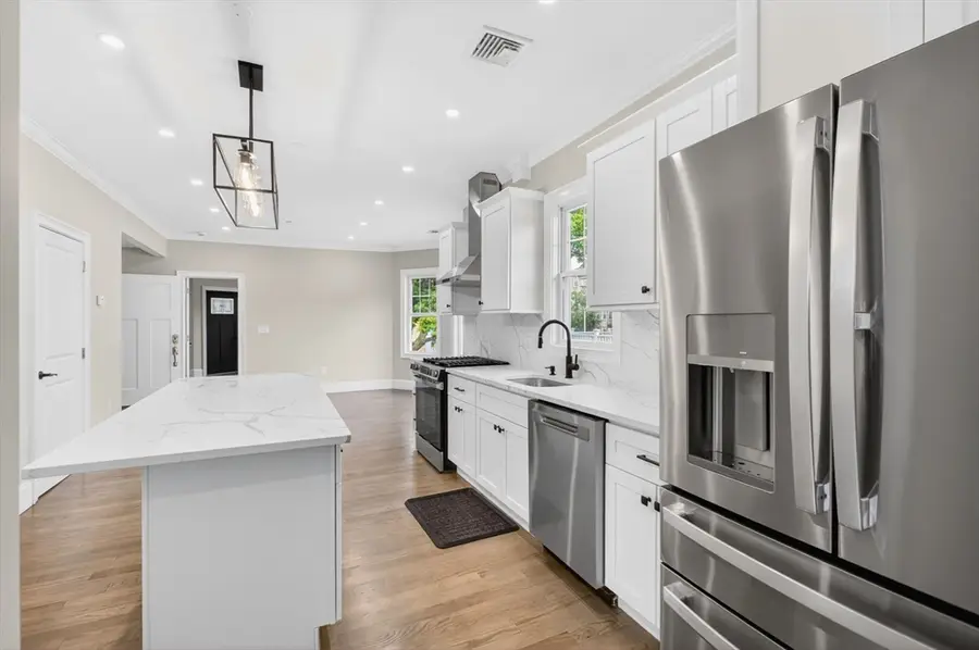 152 Washington St #2, Boston, MA 02135 - #2