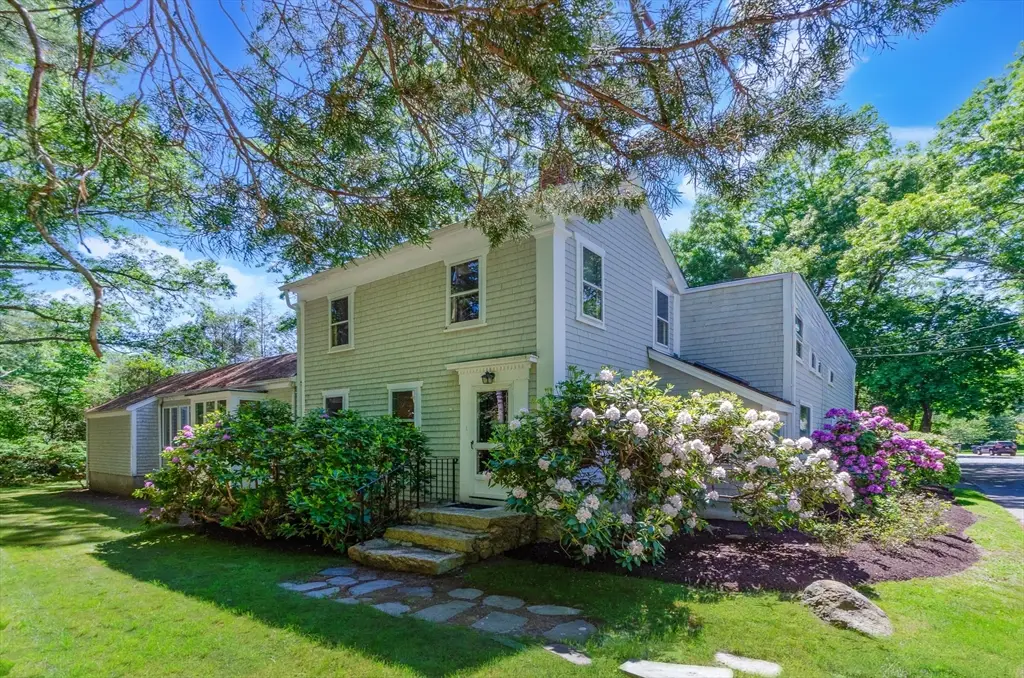 40 Allen St, Marion, MA 02738 - #1