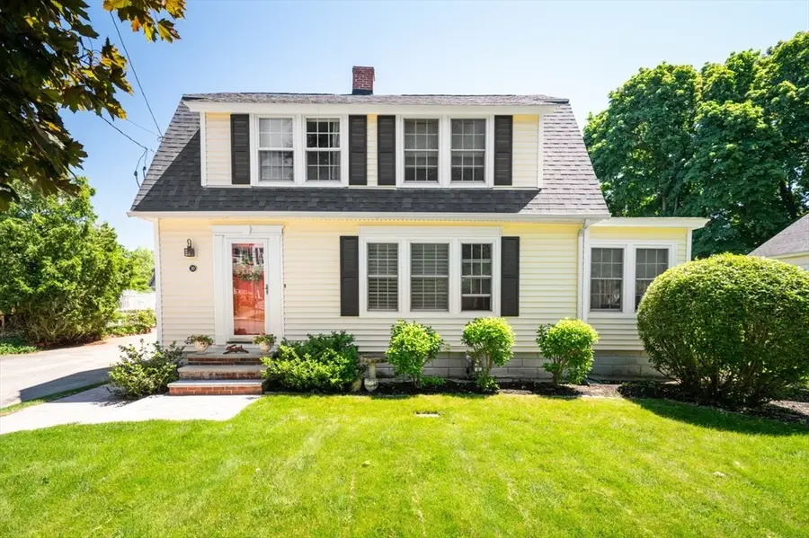 30 Hillside Ave., Amesbury, MA 01913 - #2