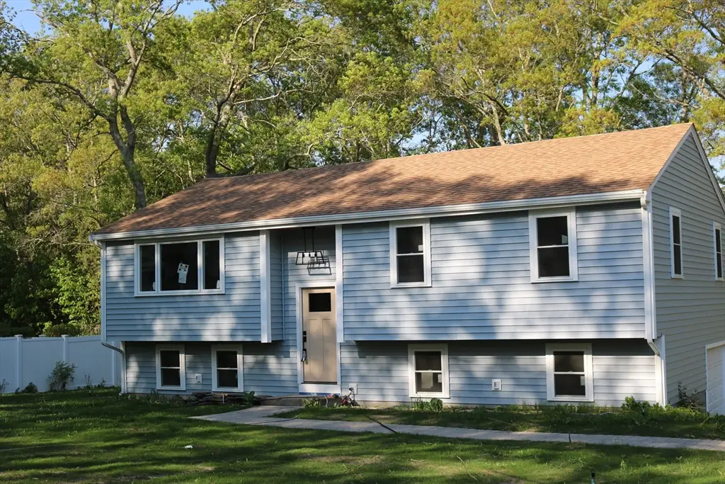 12 Flintlocke Dr, Plymouth, MA 02360 - #1