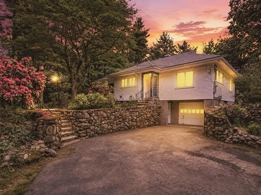 301 Lincoln St, Franklin, MA 02038 - #1