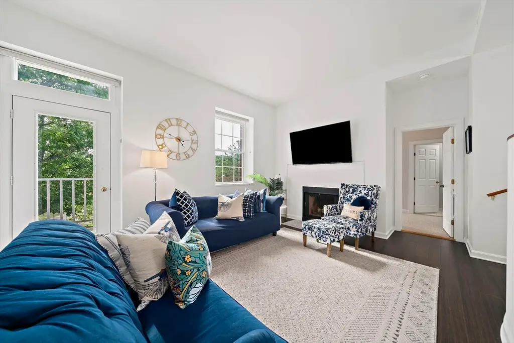 100 Parks St #35, Duxbury, MA 02332 - #1