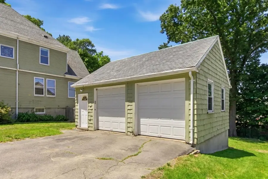 305 Central St, Auburndale, MA 02466 - #2