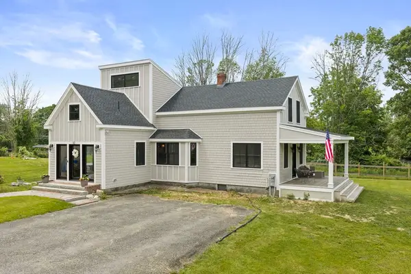 32 County St, Lakeville, MA 02347