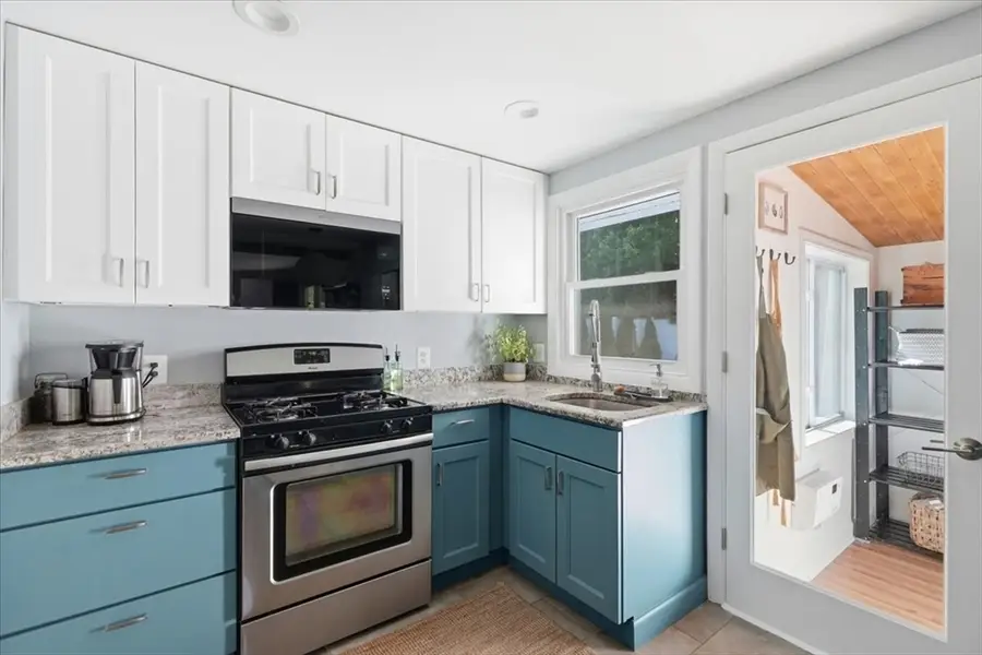 72 Josh Gray Rd, Rockland, MA 02370 - #3