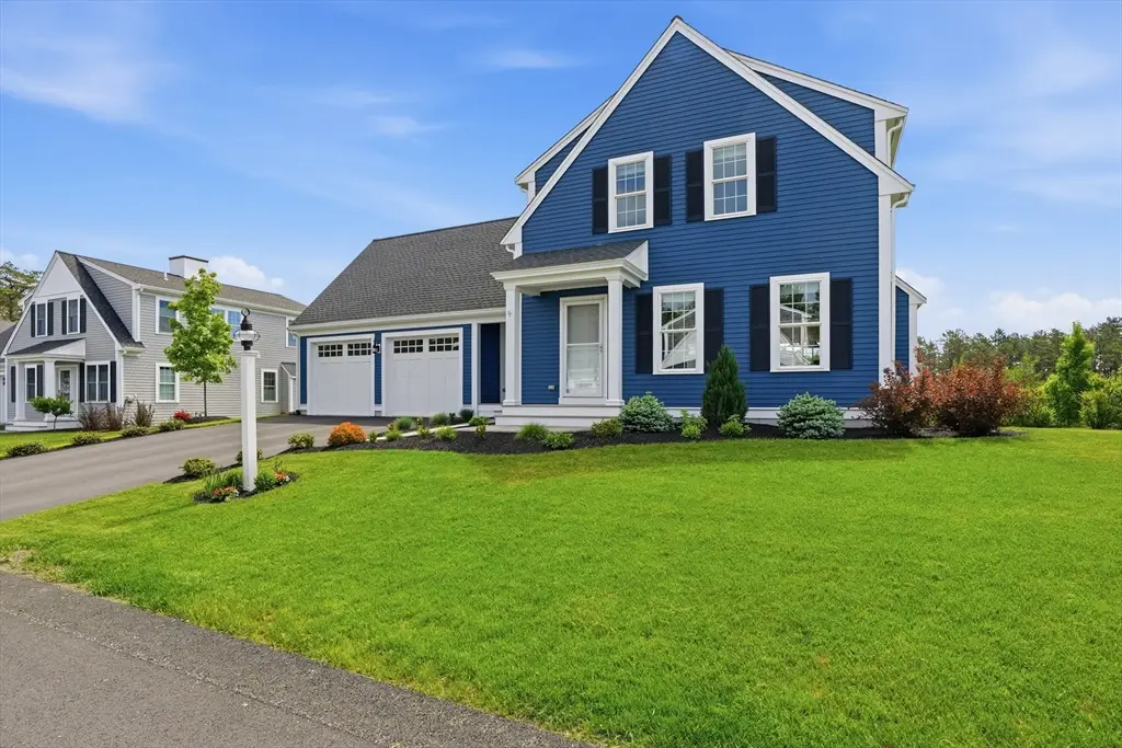 9 Blossom Dr, Plymouth, MA 02360 - #1