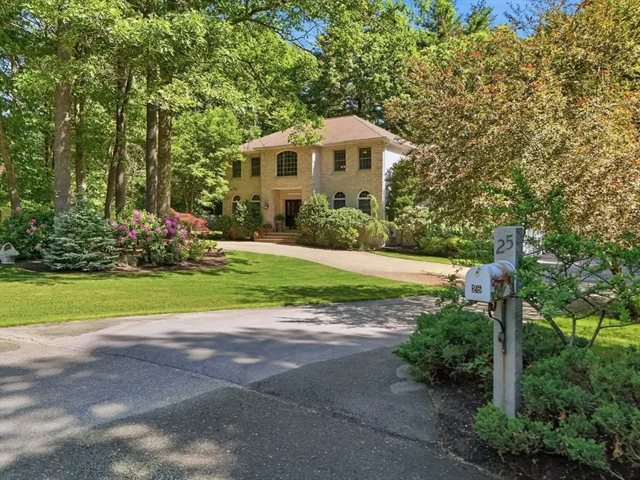 25 Haymeadow Rd, Boxford, MA 01921 - #3