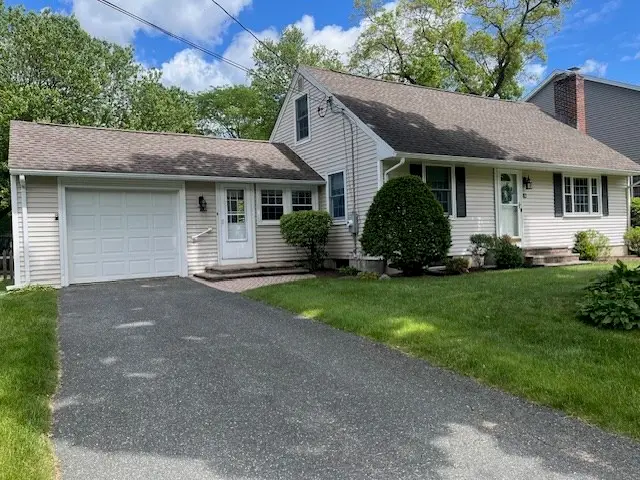 43 Pine Hill Rd, Springfield, MA 01108 - #3