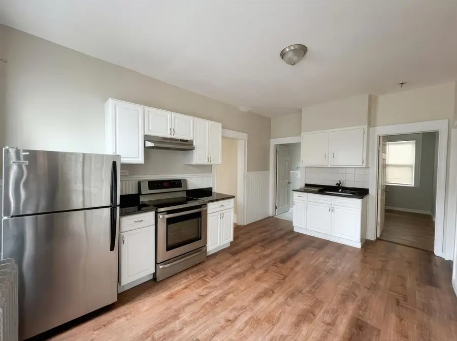 2 Haviland St, Worcester, MA 01602 - #2
