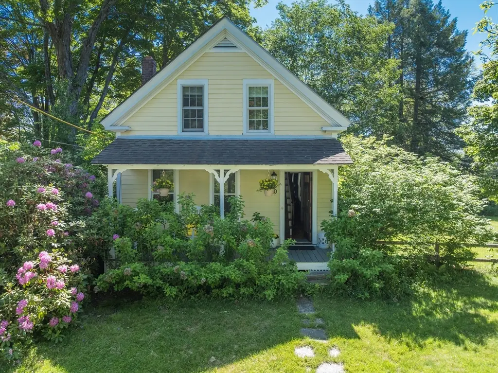 10 Dewey St, Bernardston, MA 01337 - #1