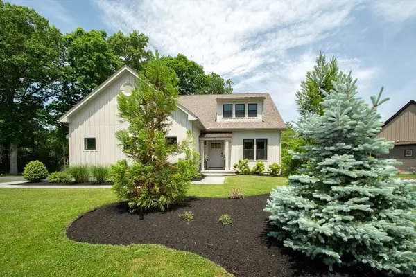 23 Kingston Street, Kingston, MA 02364