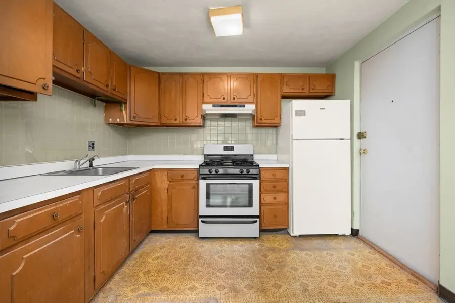 141 Willard St #8, Quincy, MA 02169 - #2