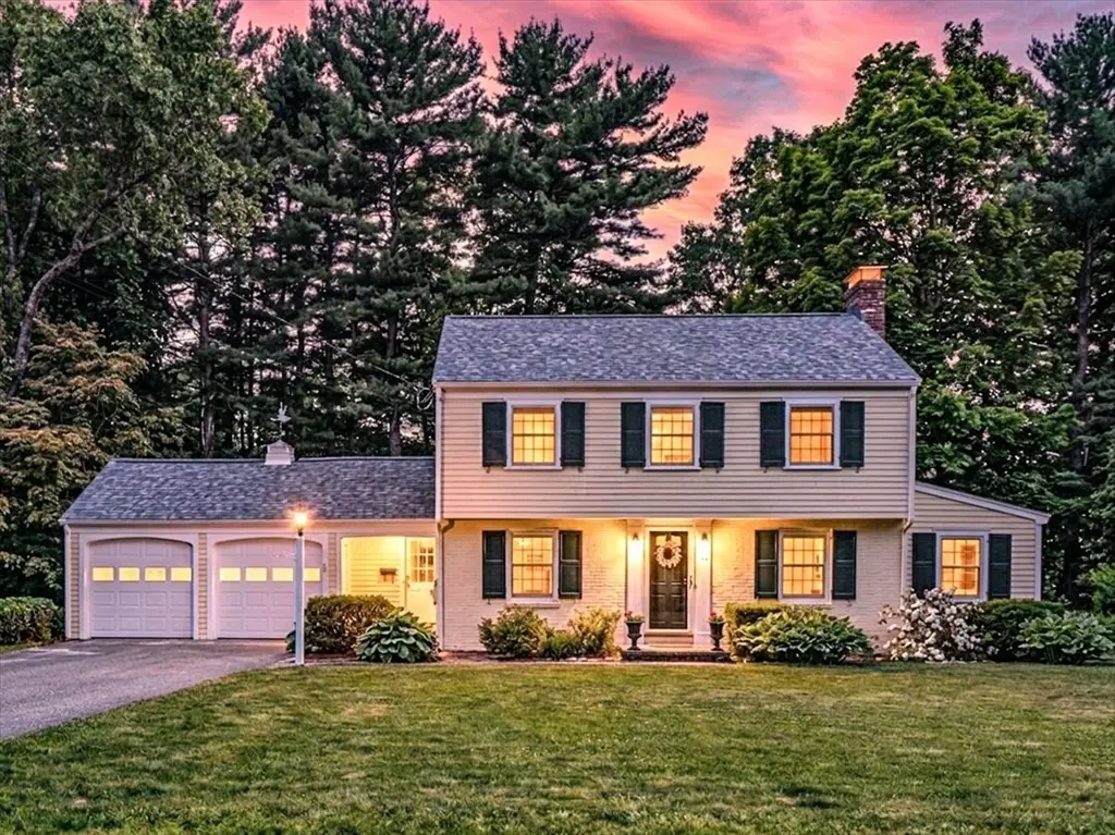 42 Birchtree Dr, Westwood, MA 02090 - #1