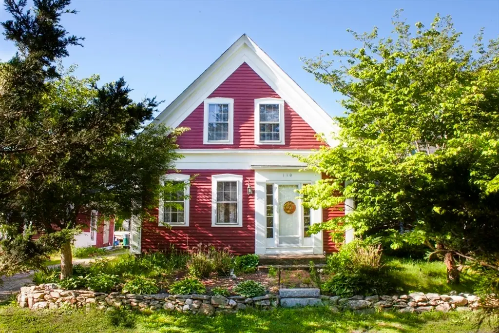 110 Center St, Plympton, MA 02367 - #1