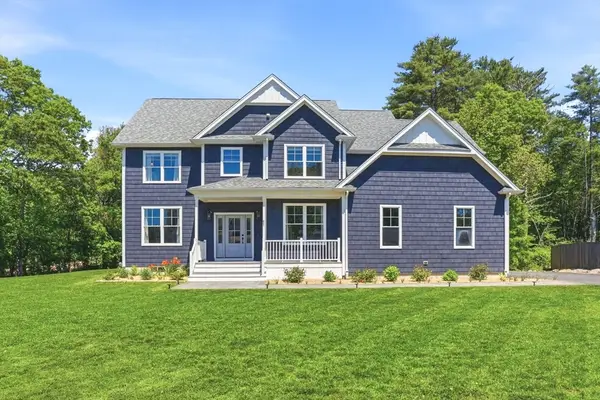 1 Park Ln, Mattapoisett, MA 02739